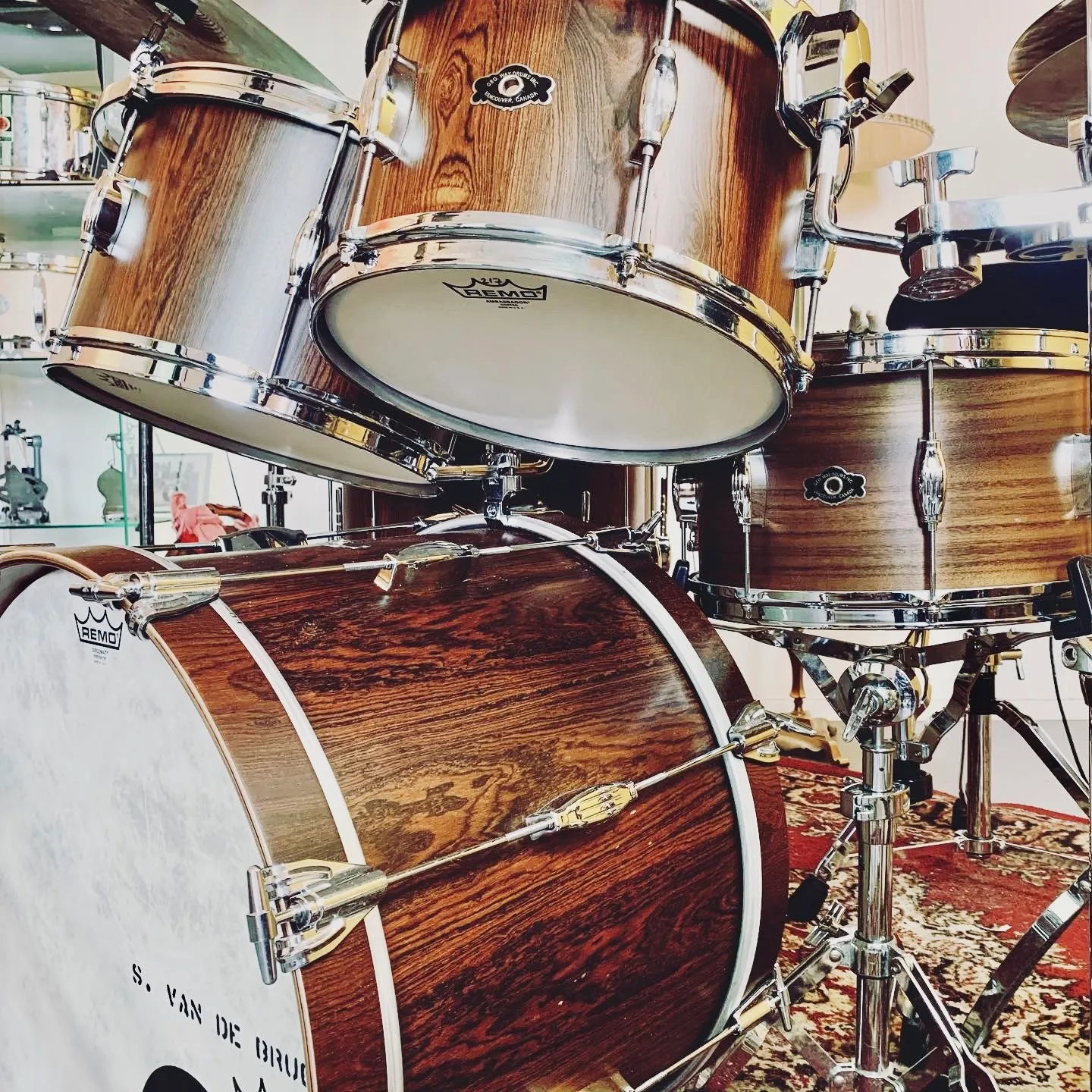 The George Way Walnut kit with matching snare